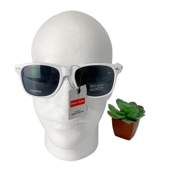 NEW Classic White Unisex Sunglasses - Picture 2 of 6